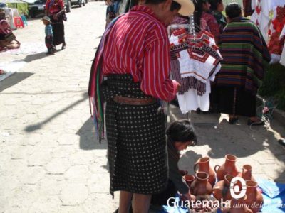 グアテマラの民族衣装