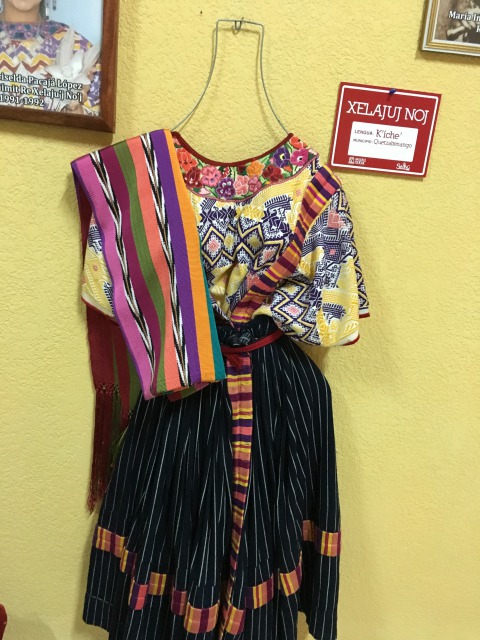グアテマラの民族衣装⑤　ペラヘ (Perraje)