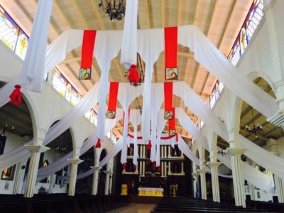 サンフアンララグナの教会内観